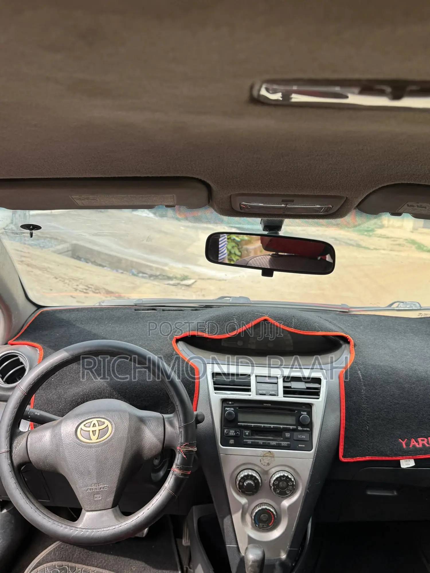 Toyota Yaris 2010 Purple