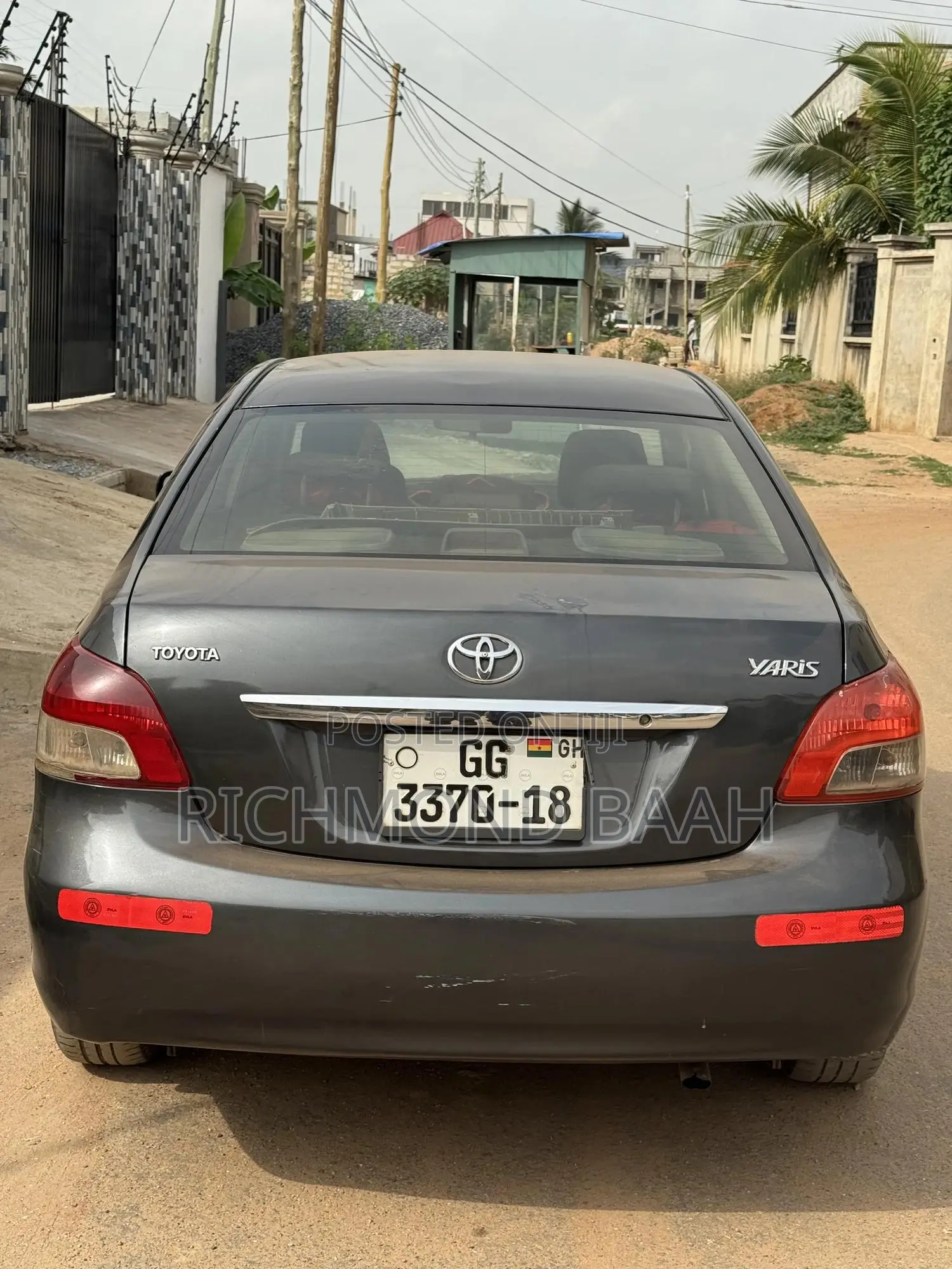 Toyota Yaris 2010 Purple