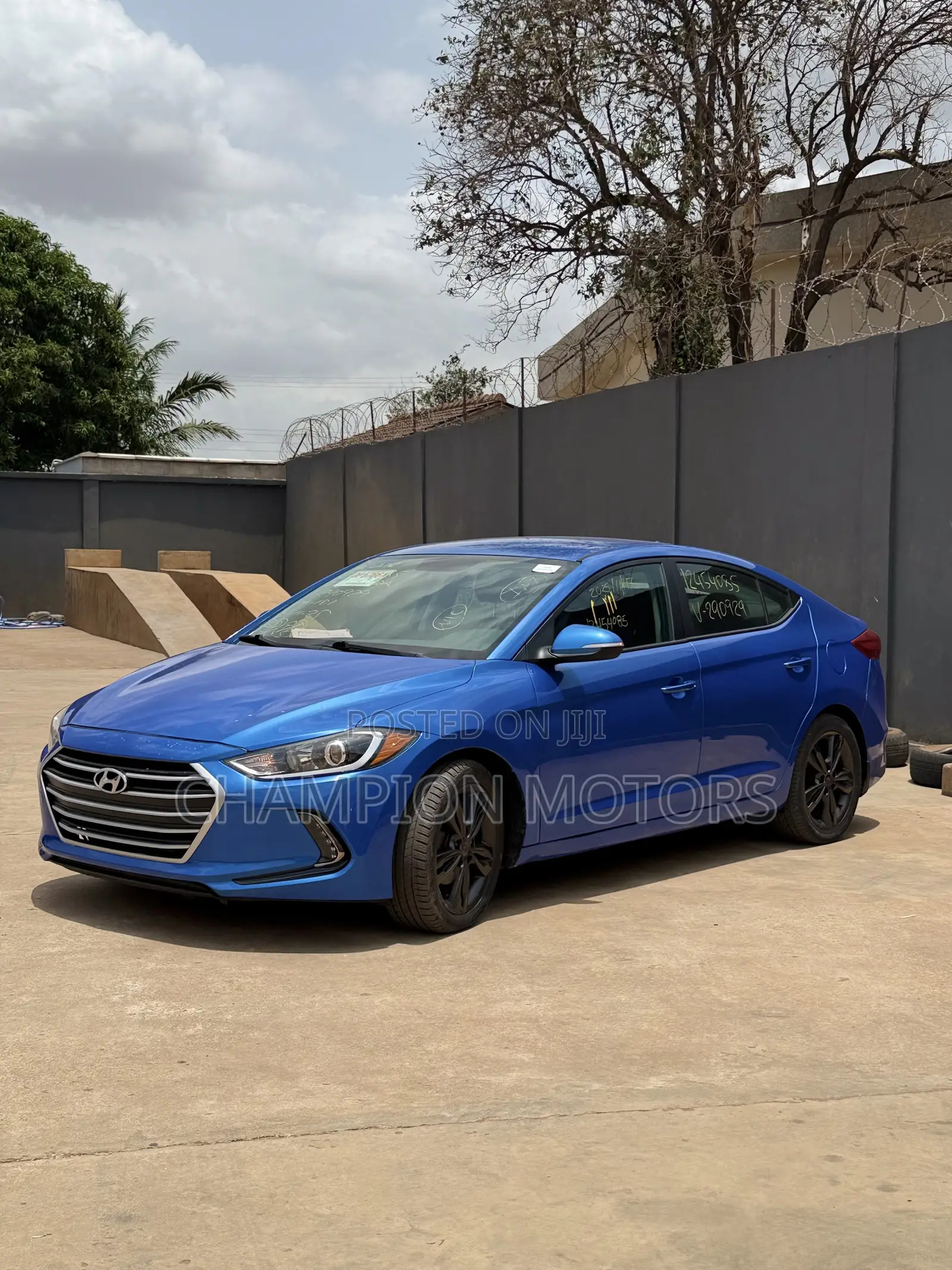 Hyundai Elantra 2016 Blue