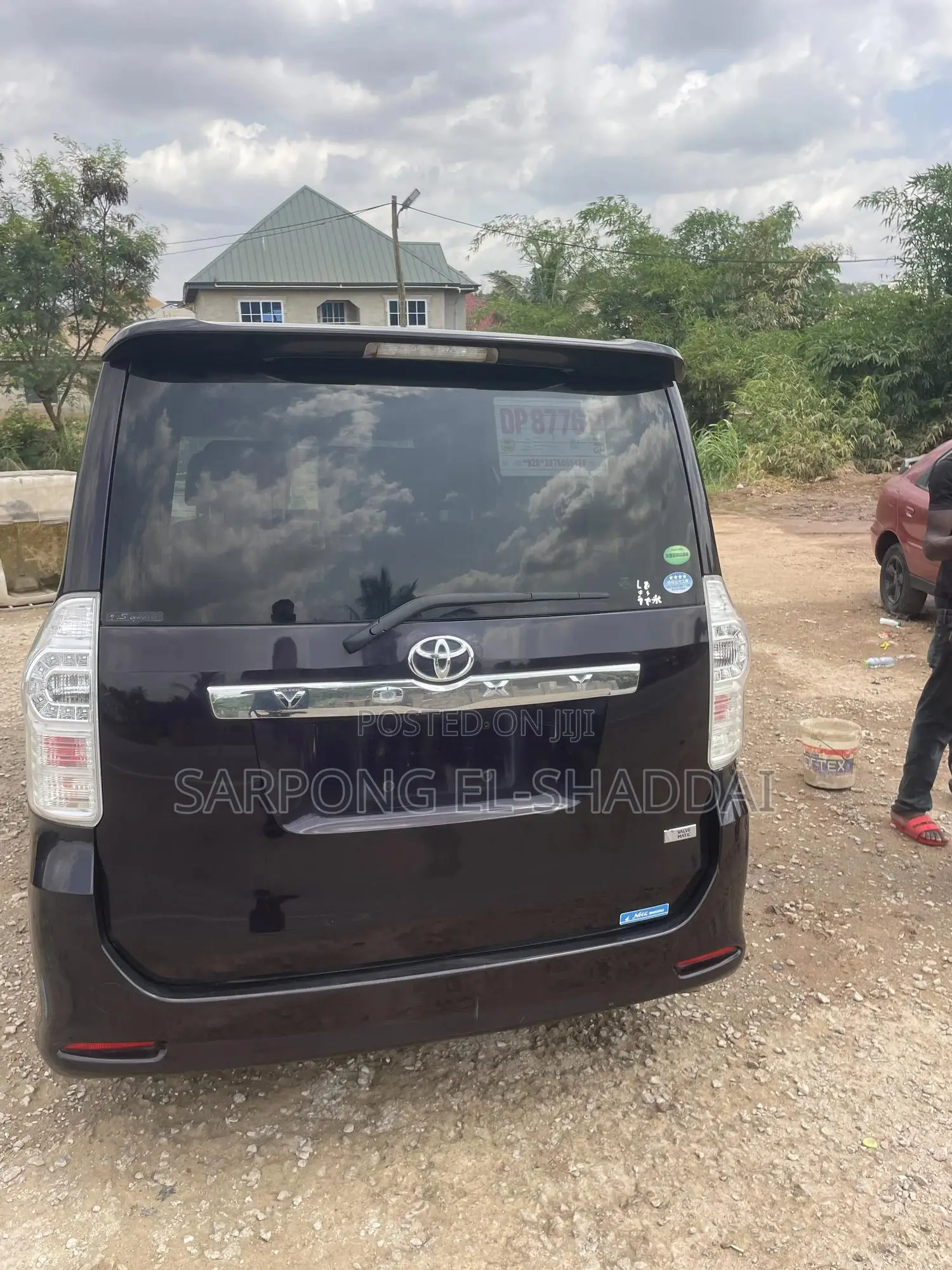 Toyota Voxy 2013 Black