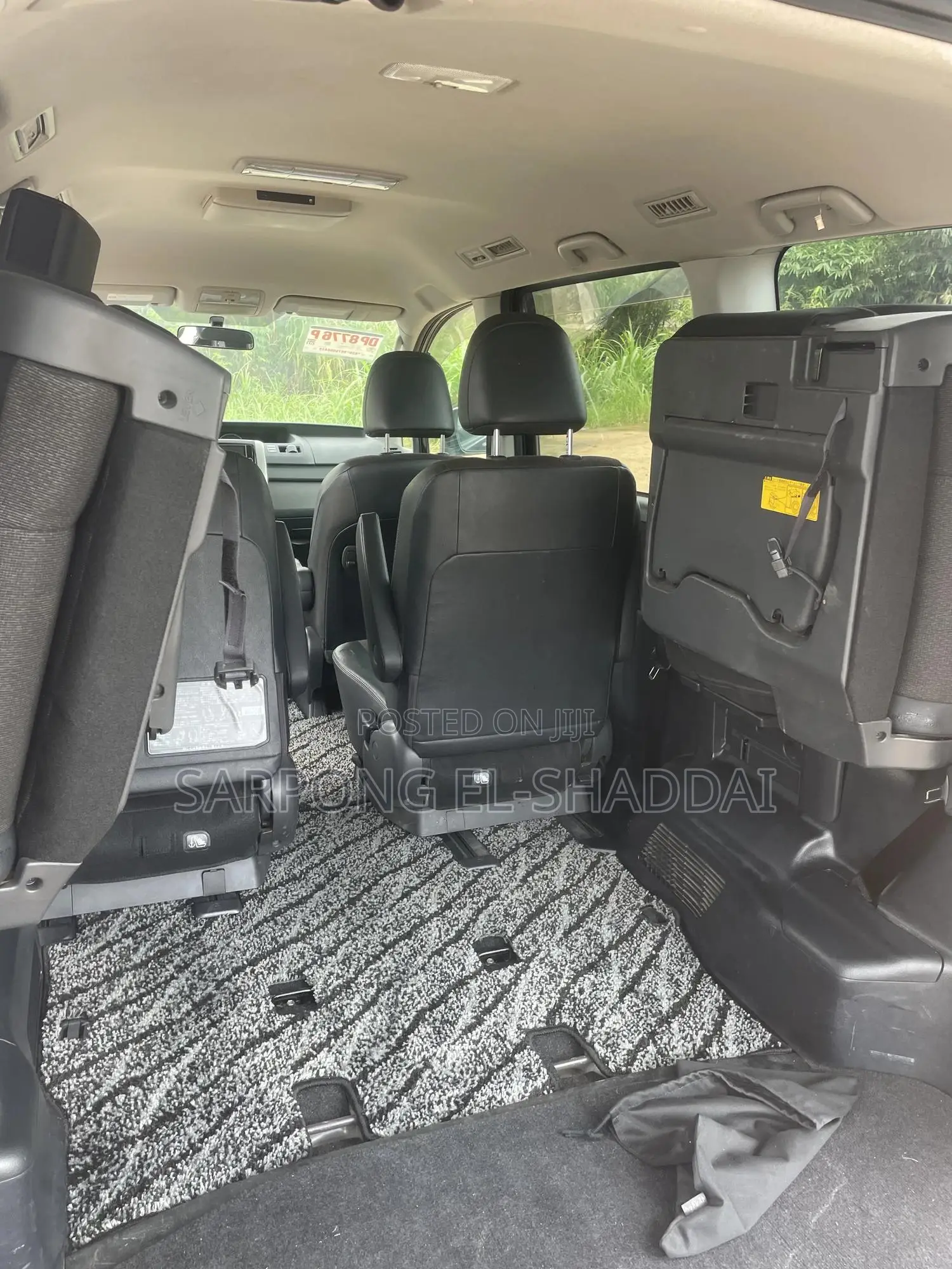Toyota Voxy 2013 Black