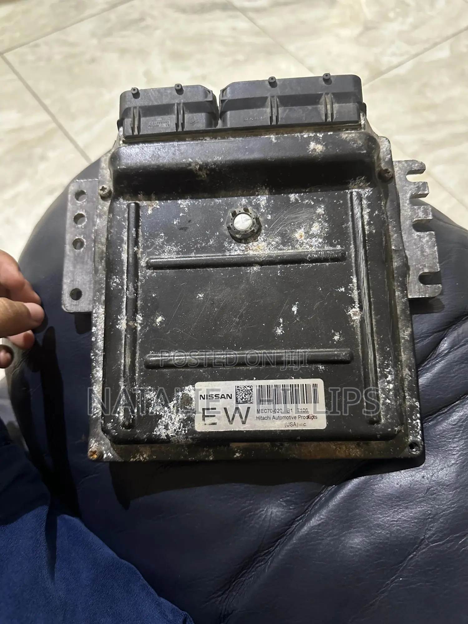 Genuine Nissan Frontier / Xterra Ecu (2007) - Mec70-020