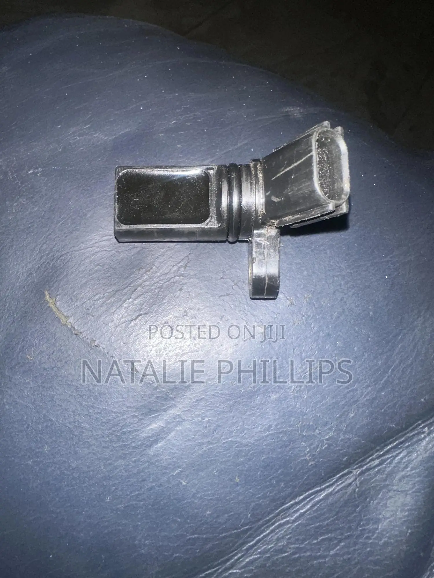 Genuine Nissan Camshaft Sensor (V6 Engine) - Used 23731-Al61a.