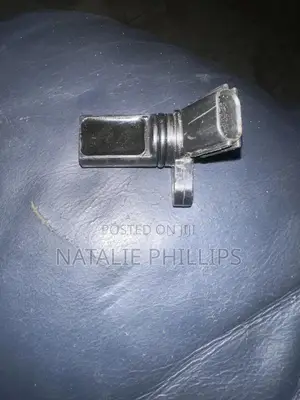Genuine Nissan Camshaft Sensor (V6 Engine) - Used 23731-Al61a.