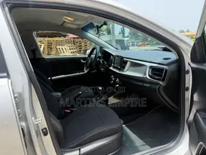 Kia Rio EX Sedan 2018 Silver
