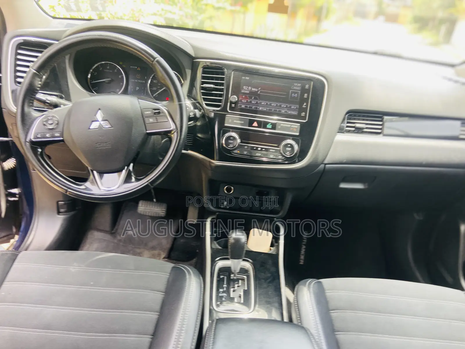 Mitsubishi Outlander SE FWD 2019 Blue
