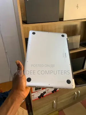 Laptop Apple MacBook Pro 2013 8GB Intel Core i5 SSD 256GB