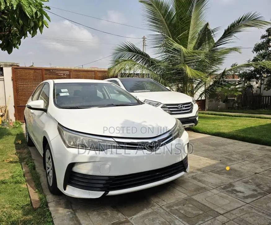 Toyota Corolla 2020 White