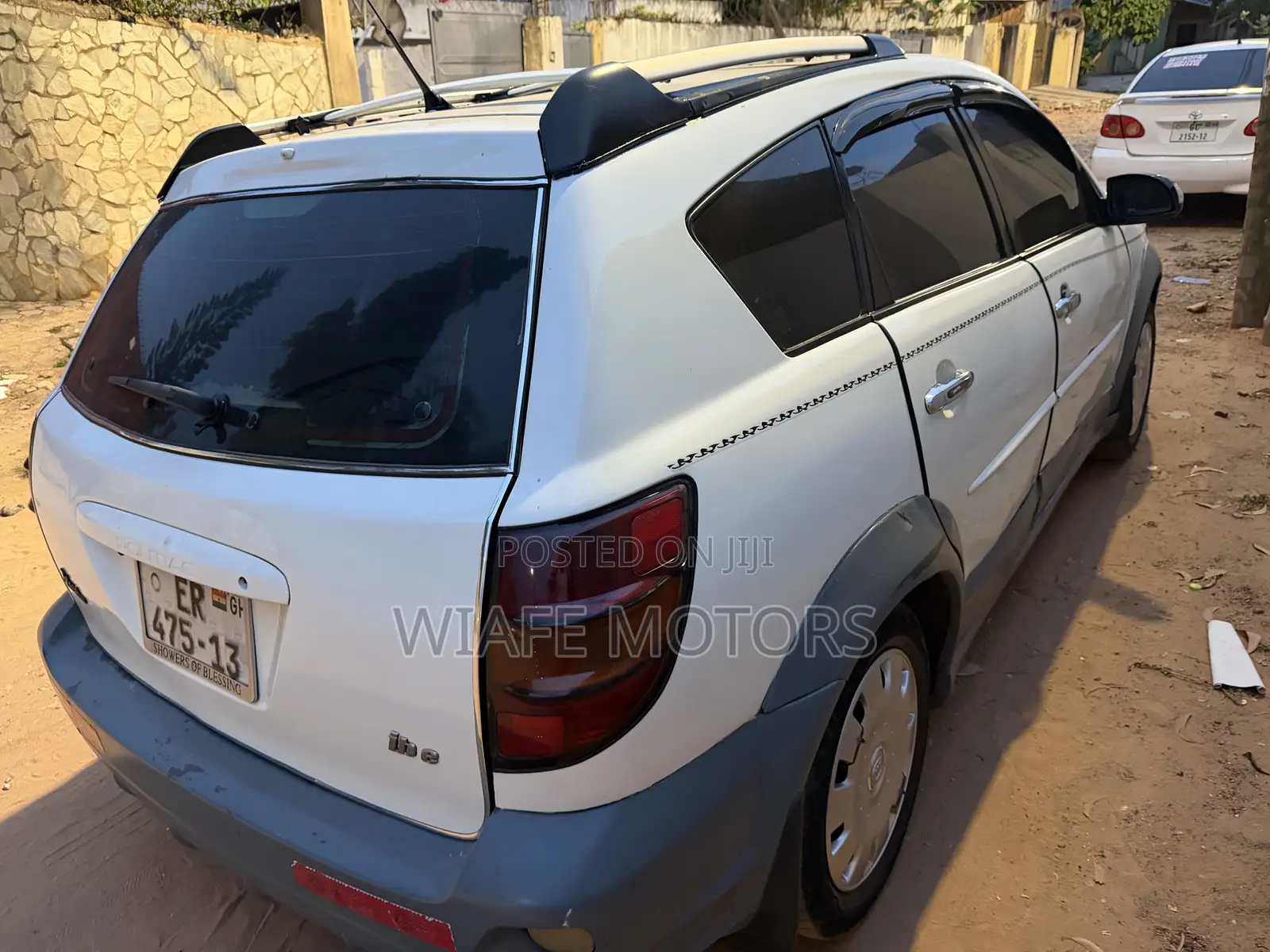 Pontiac Vibe 2008 White