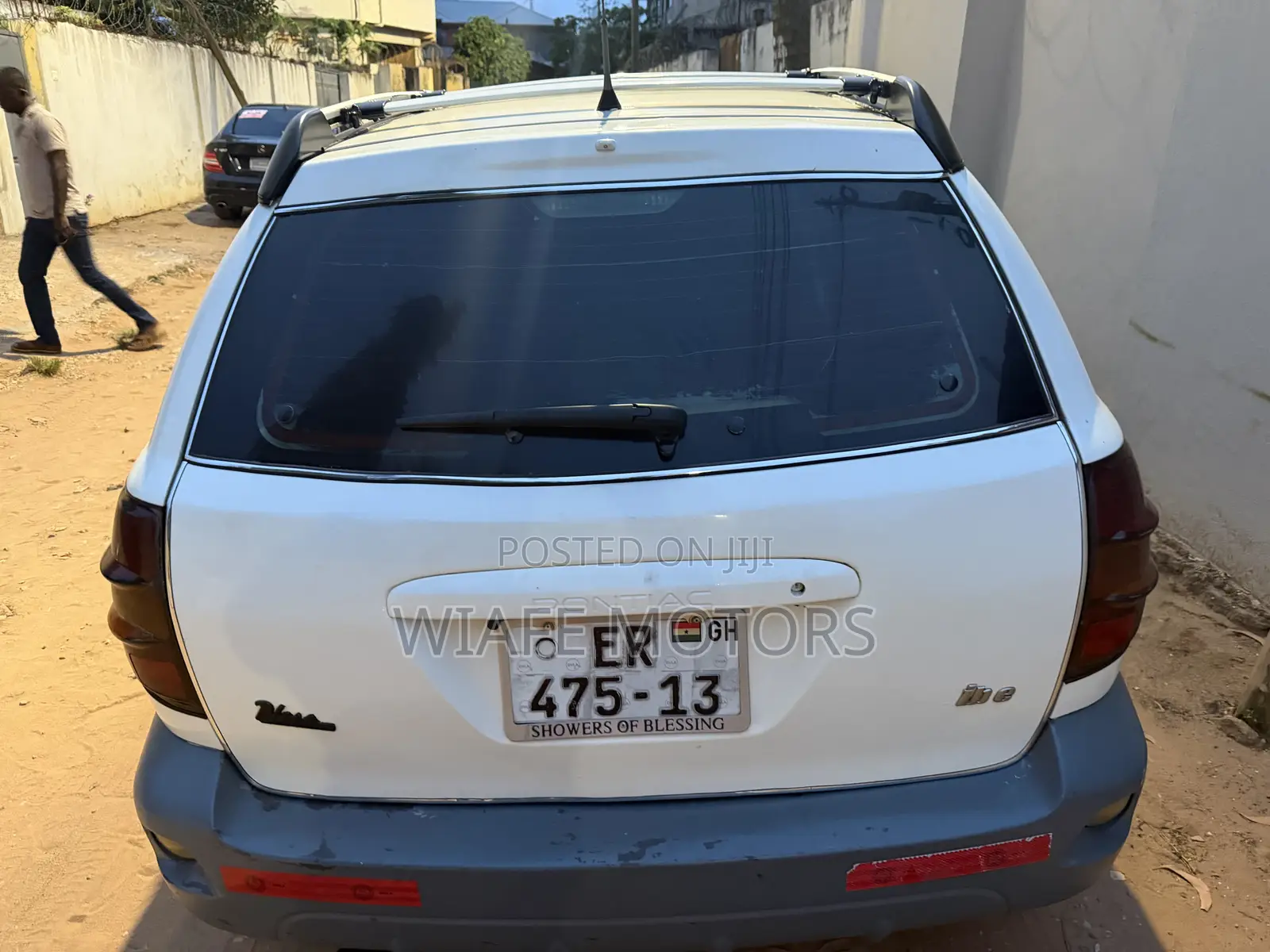 Pontiac Vibe 2008 White