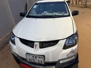 Pontiac Vibe 2008 White