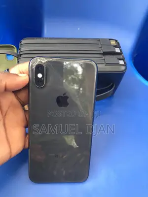 Apple iPhone XS 64 GB Gray