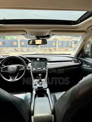 Honda Civic Touring 4dr Sedan (1.5L 4cyl) 2017 Gray