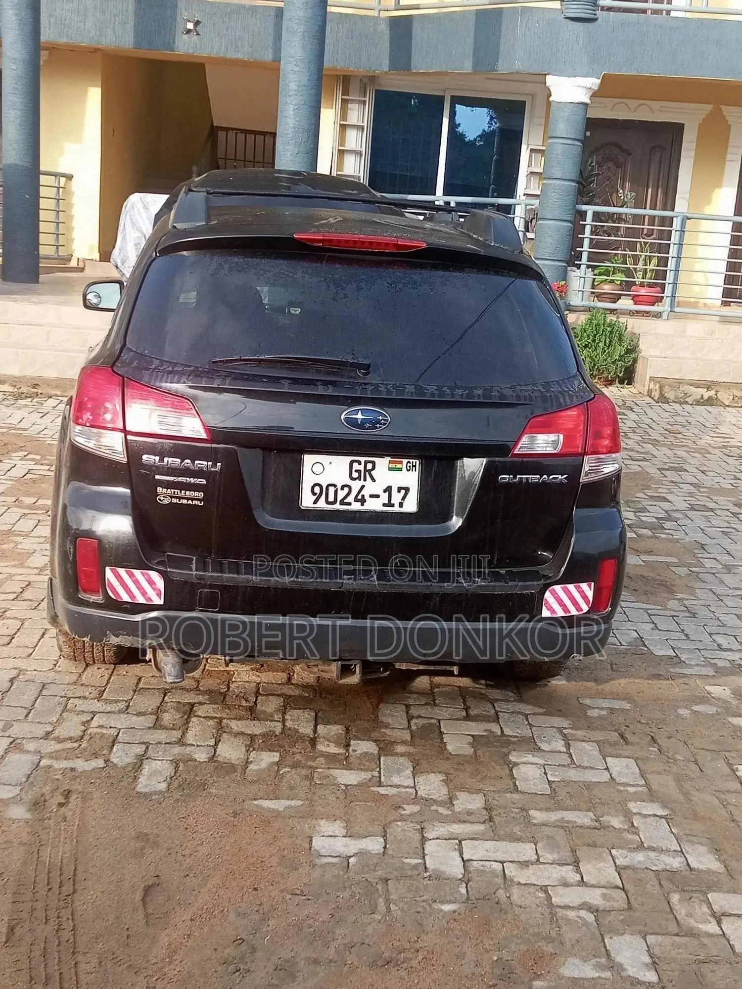 Subaru Outback 2.5i 2011 Black