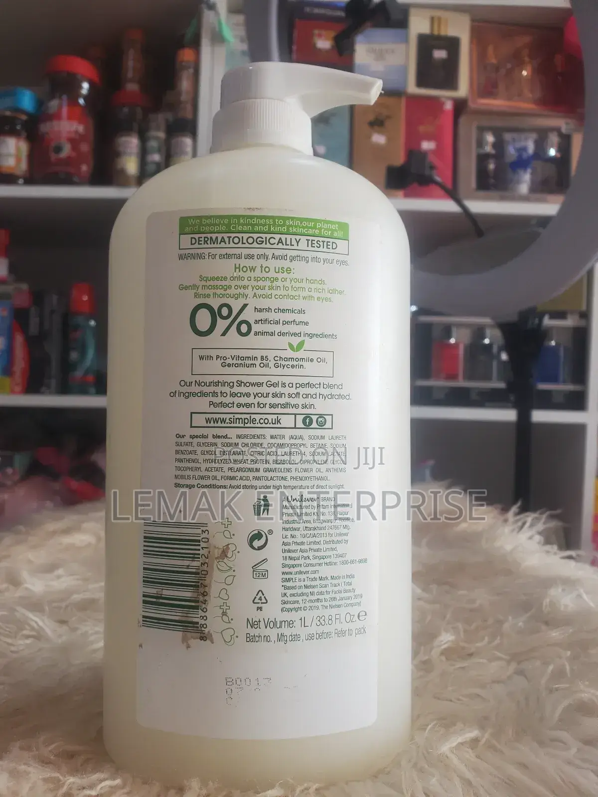 Simple Nourishing Shower Gel