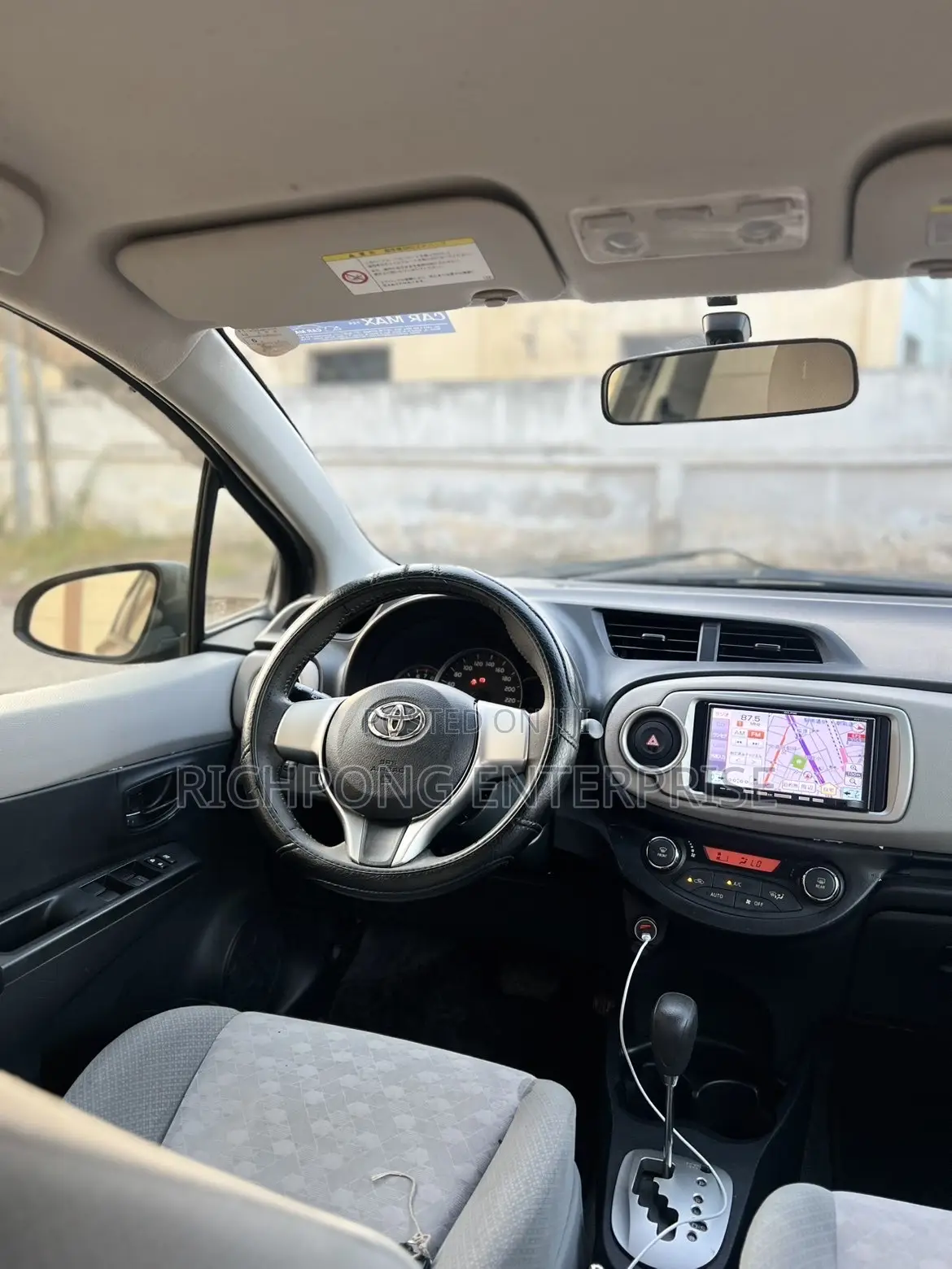 Toyota Vitz 1.5 FWD 3dr 2013 Black