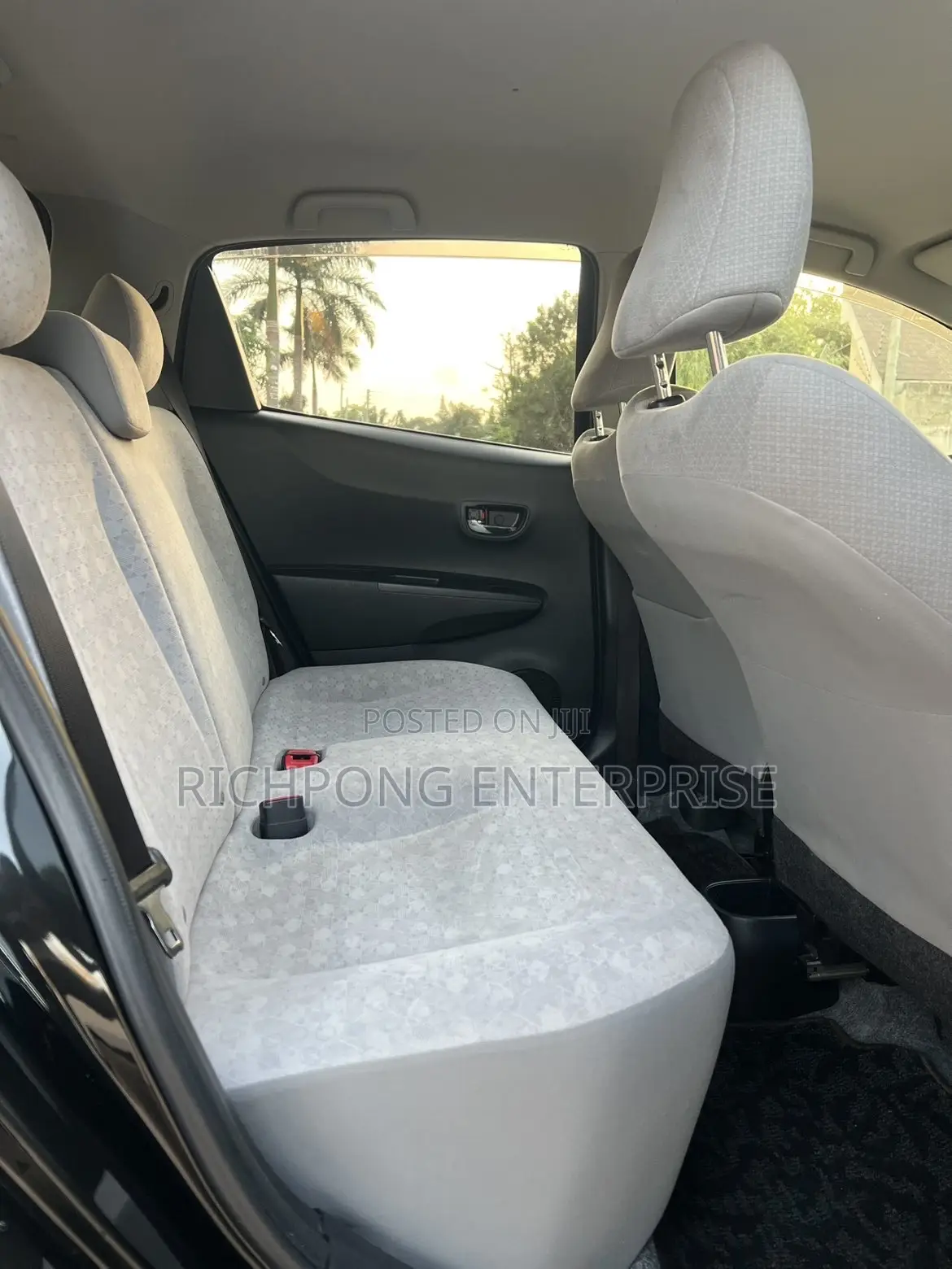 Toyota Vitz 1.5 FWD 3dr 2013 Black