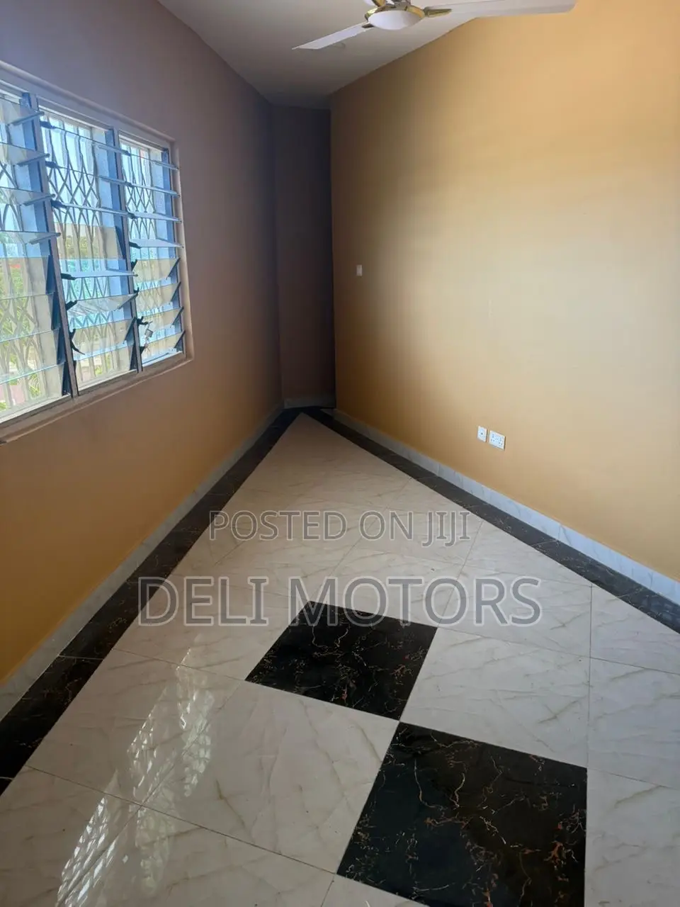 Mini Flat in Del Saces, School Park Area for rent