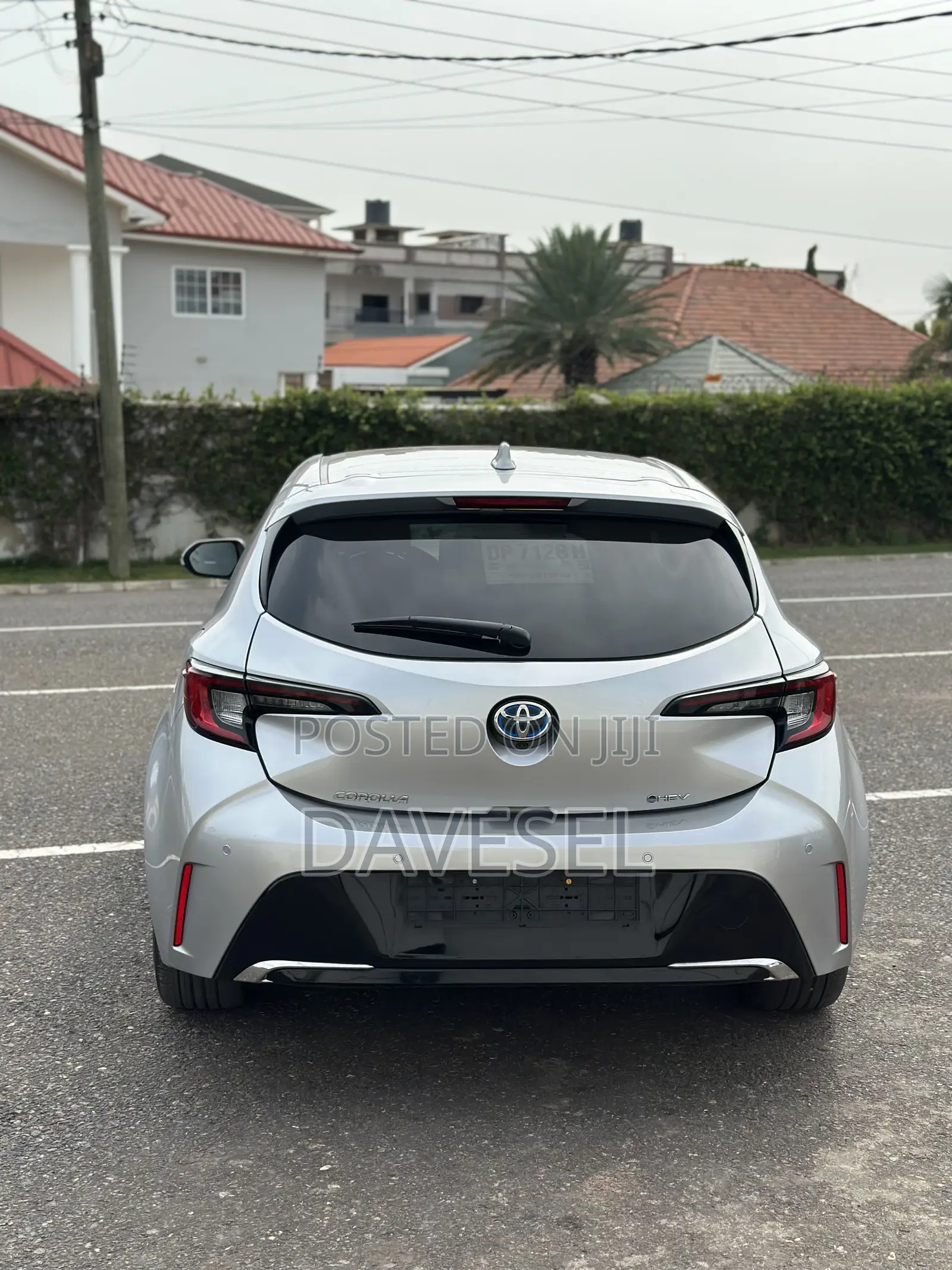 Toyota Corolla 2024 Silver