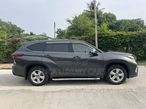Toyota Highlander 2020 Gray