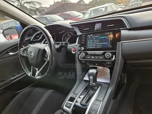Honda Civic EX-L Sedan 2020 Blue
