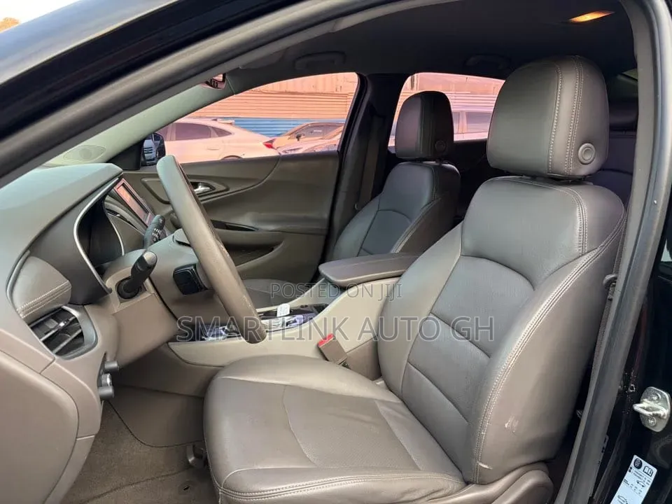 Chevrolet Malibu L 2017 Black