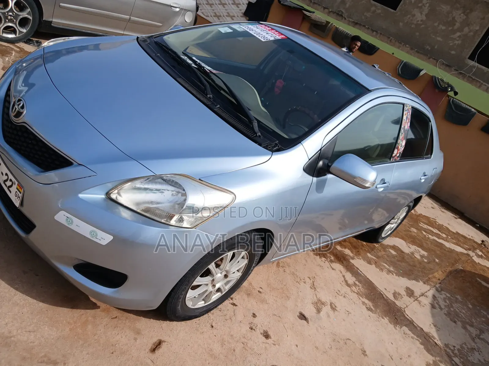 Toyota Belta 2010 Blue
