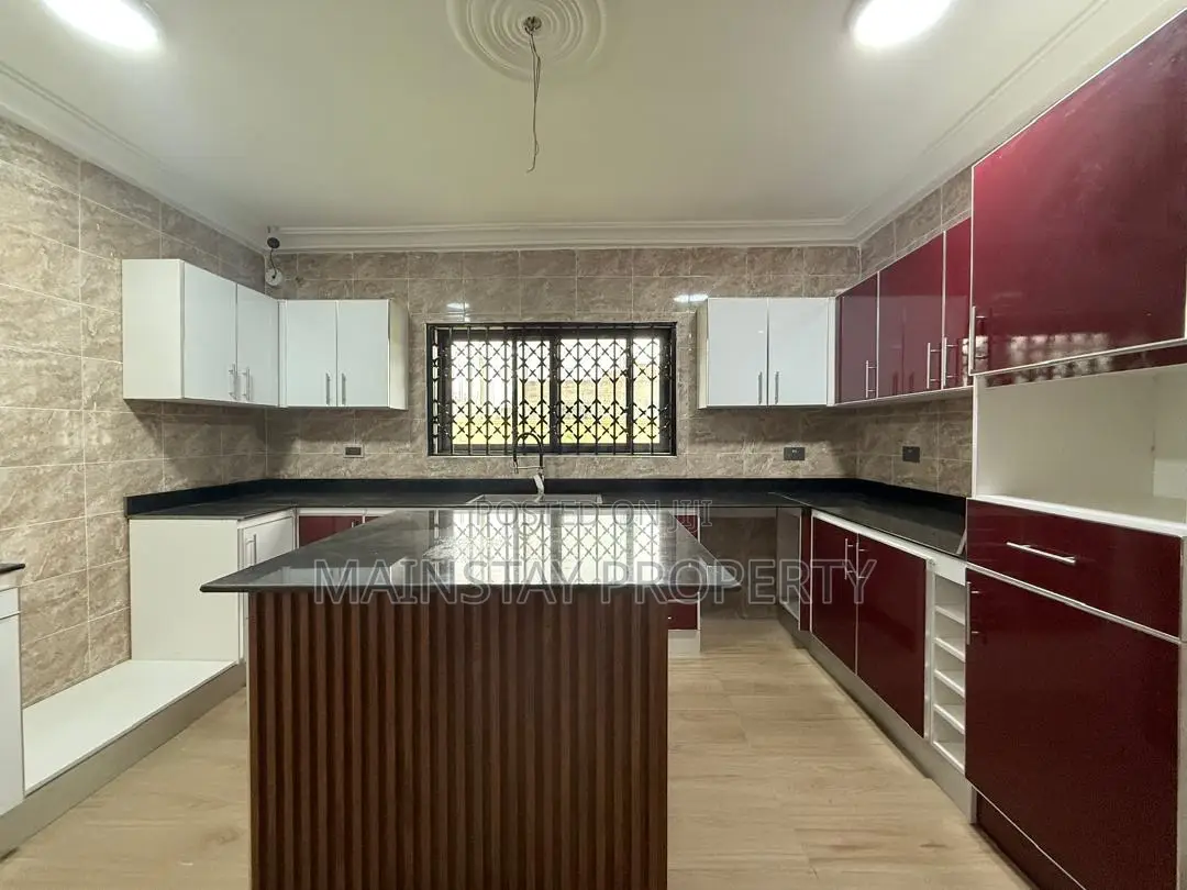 5bdrm House in Spintex for rent