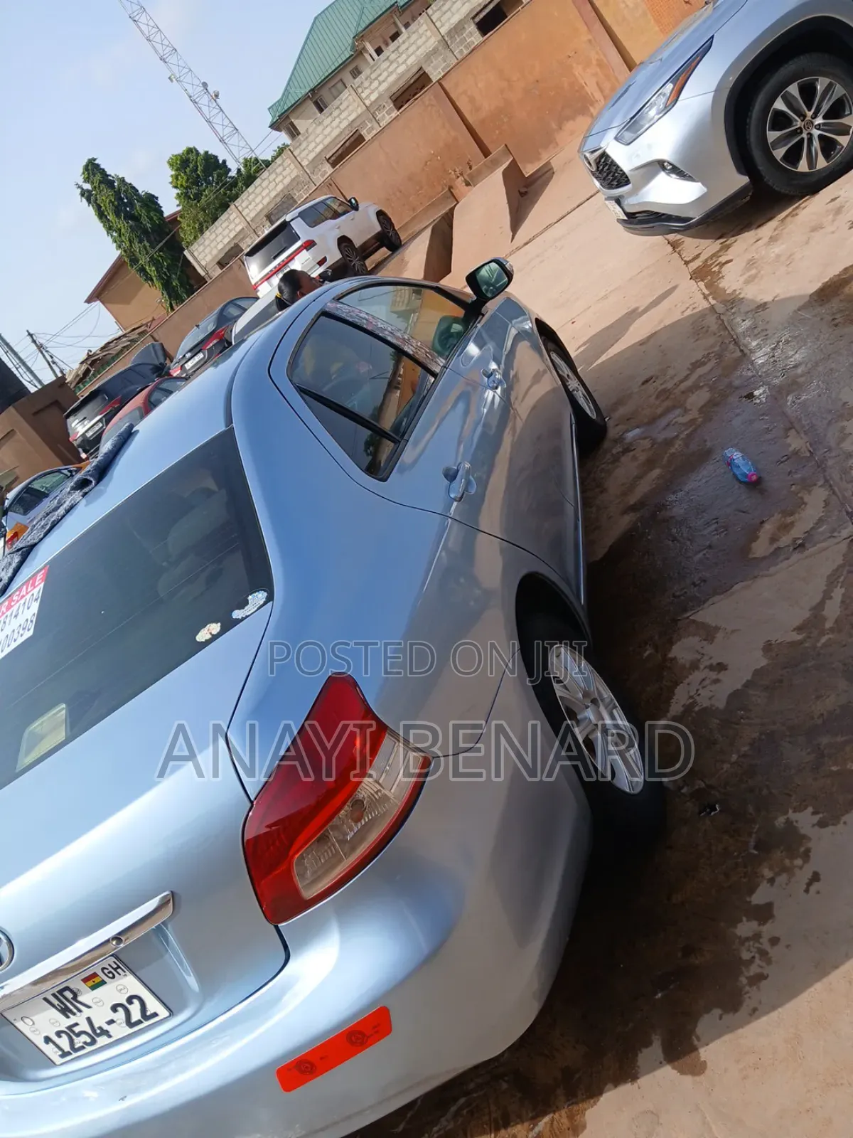Toyota Belta 2010 Blue