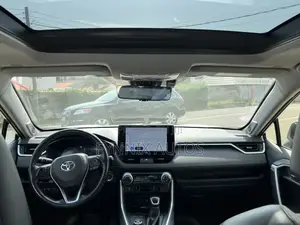 Toyota RAV4 Adventure AWD 2023 Silver