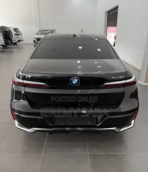 BMW i7 xDrive60 AWD 2023 Black