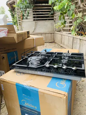 Ultra Modern New Black Built Midea 4burner 60cm