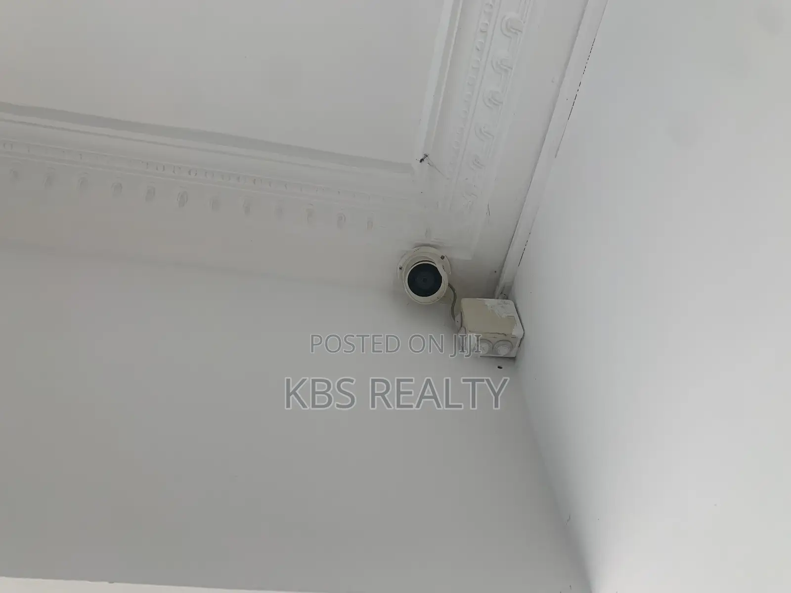 5bdrm House in East Legon, American House for rent