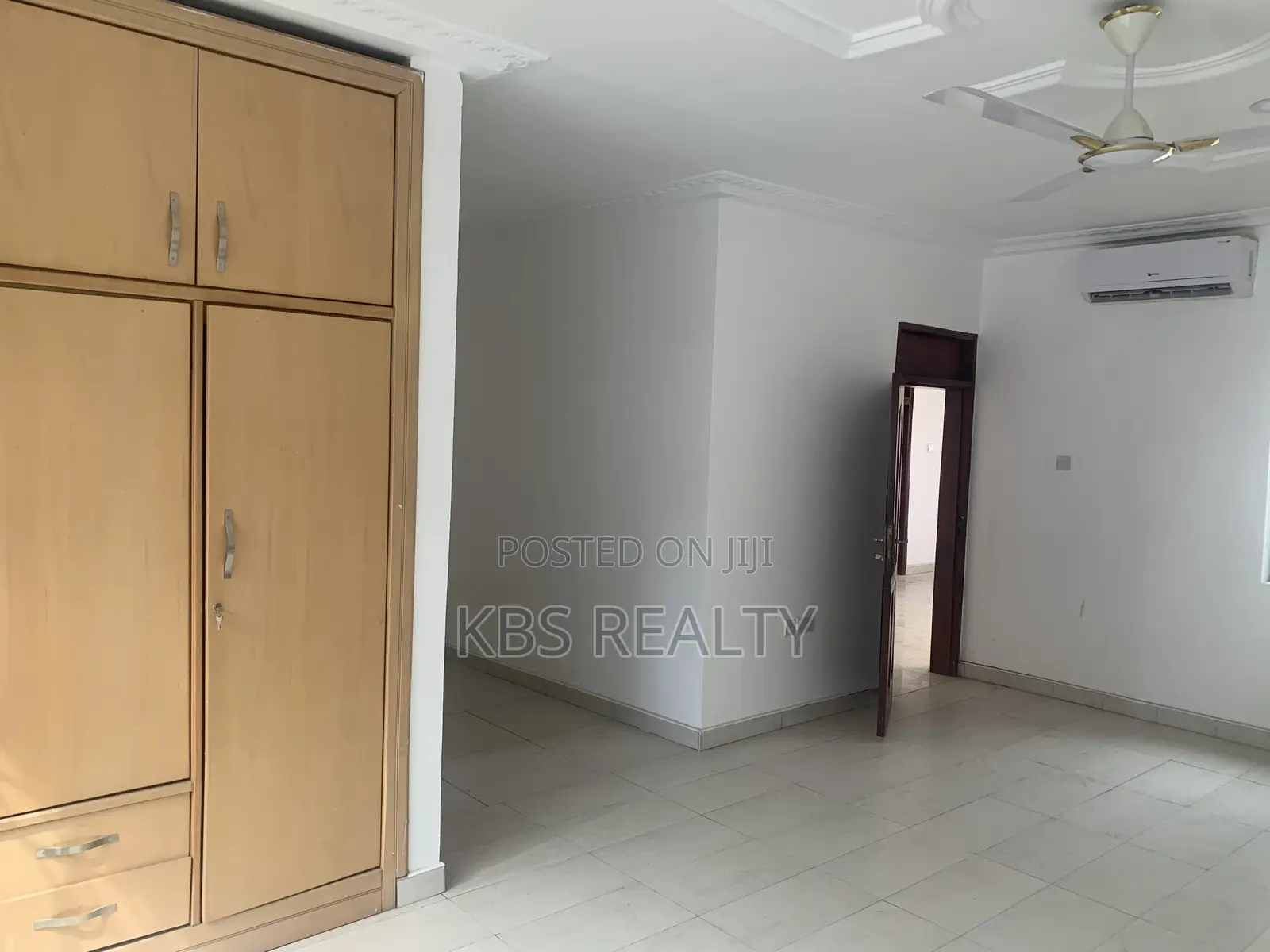 5bdrm House in East Legon, American House for rent
