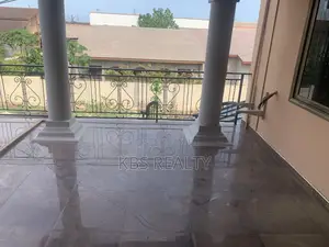5bdrm House in East Legon, American House for rent