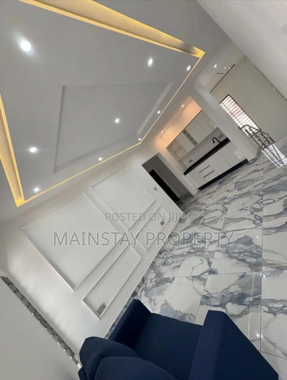 4bdrm House in Lake Side Estate for sale