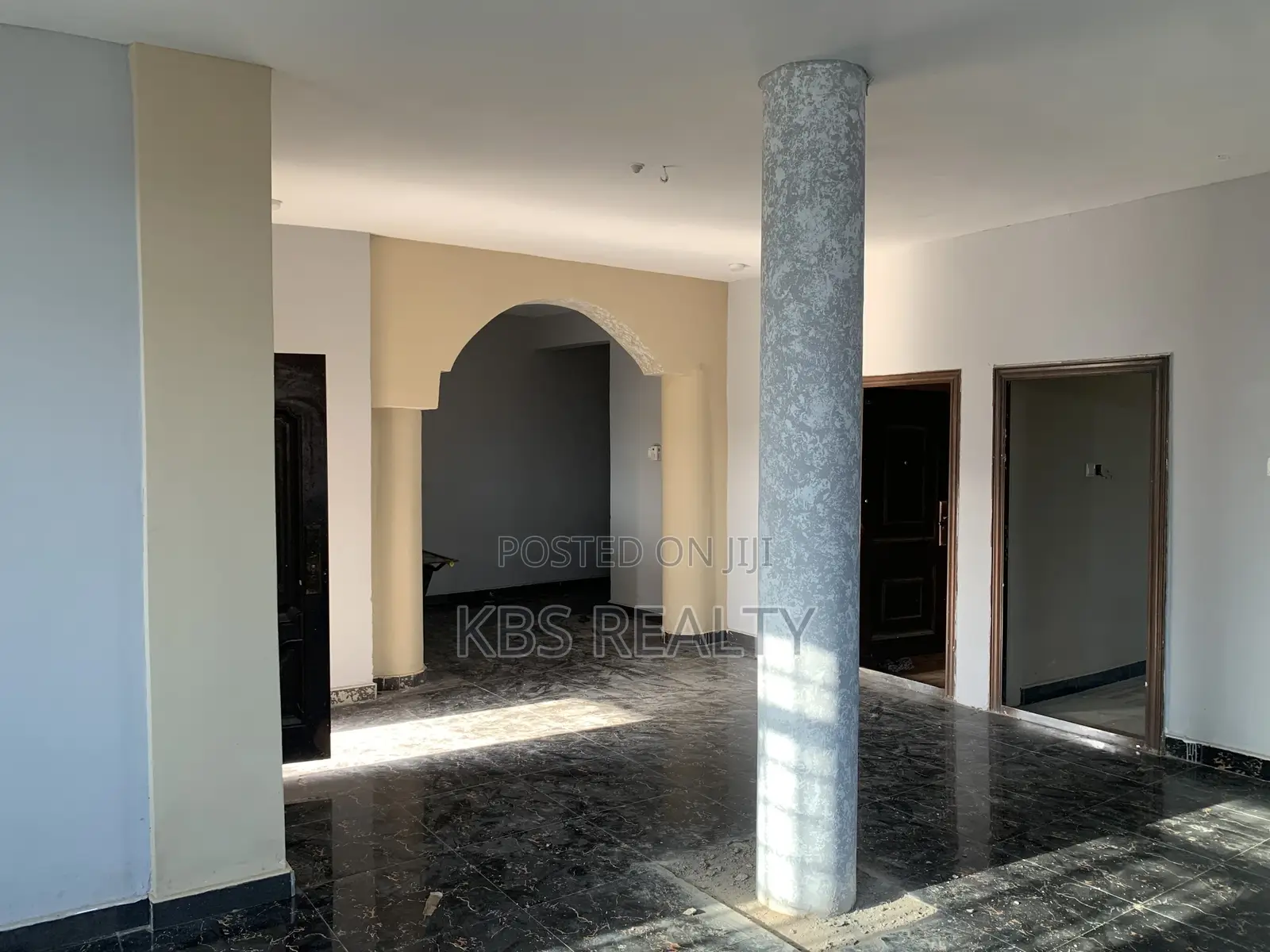 2bdrm Apartment in Atasemanso, Kumasi Metropolitan for rent