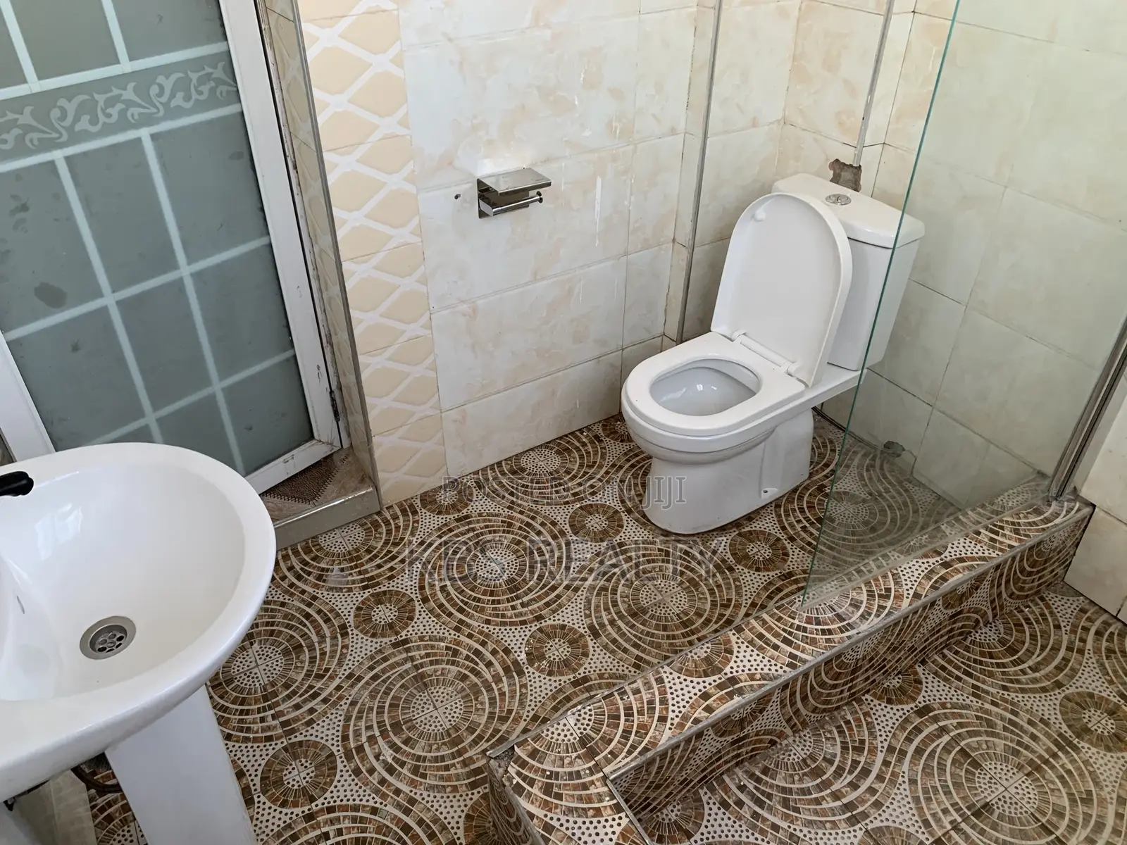 2bdrm Apartment in Atasemanso, Kumasi Metropolitan for rent