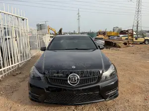 Mercedes-Benz C43 2017 Black