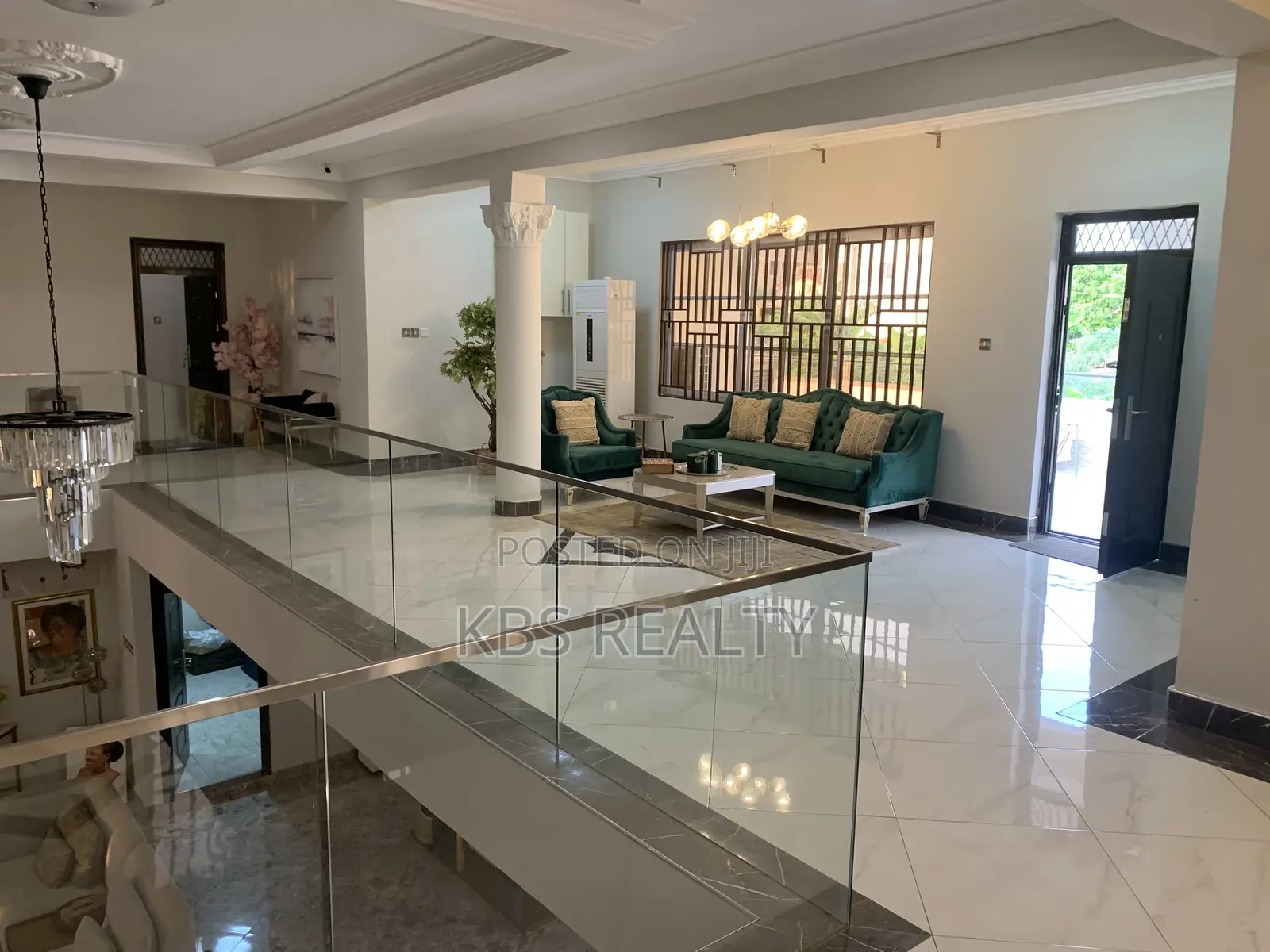 Furnished 5bdrm Mansion in Tech-Appiadu, Kumasi Metropolitan for sale