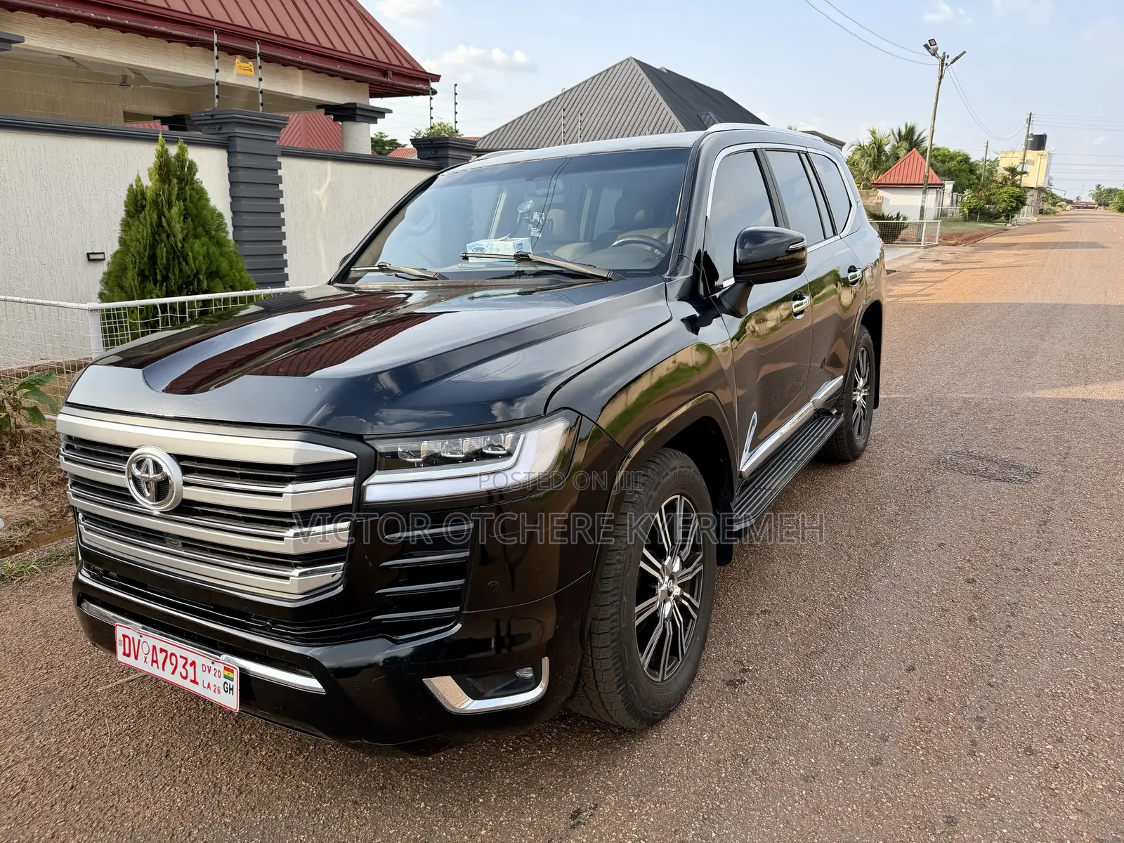 Toyota Land Cruiser 4.6 V8 GX-R 2012 Black