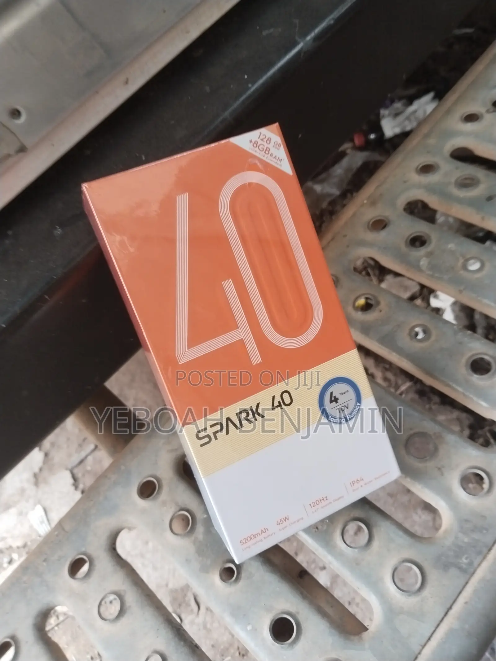 New Tecno Spark 40 256 GB Black