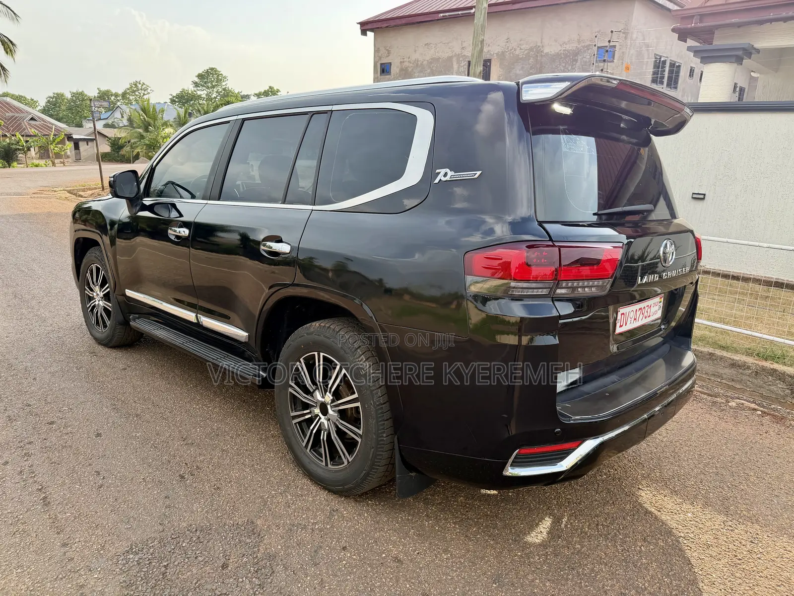 Toyota Land Cruiser 4.6 V8 GX-R 2012 Black