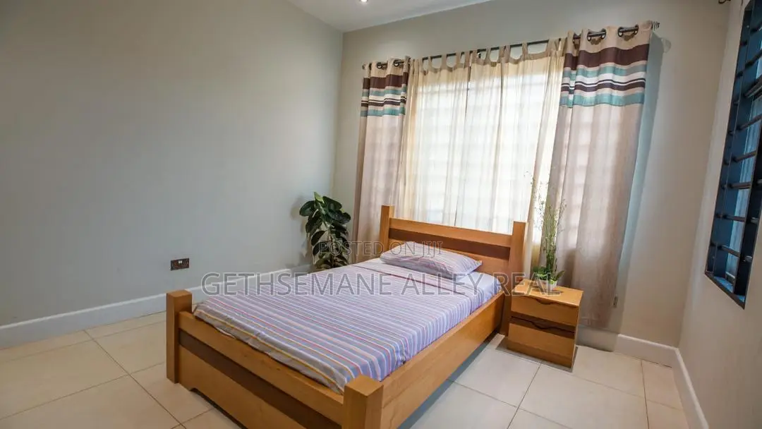 Furnished 5bdrm Penthouse in Gethsemeny Alley, Tantra Hills for sale