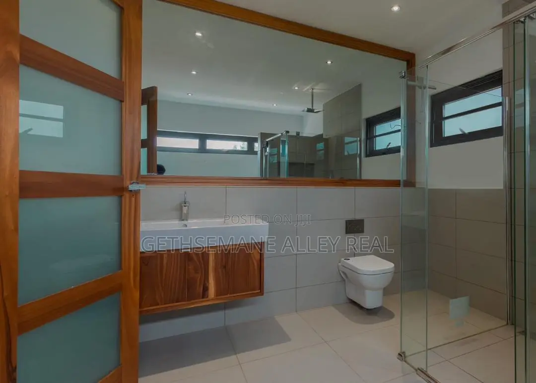 Furnished 5bdrm Penthouse in Gethsemeny Alley, Tantra Hills for sale