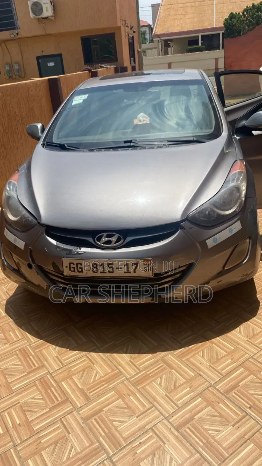 Hyundai Elantra Limited Sedan FWD (1.8L 4cyl 6A) 2013 Gray