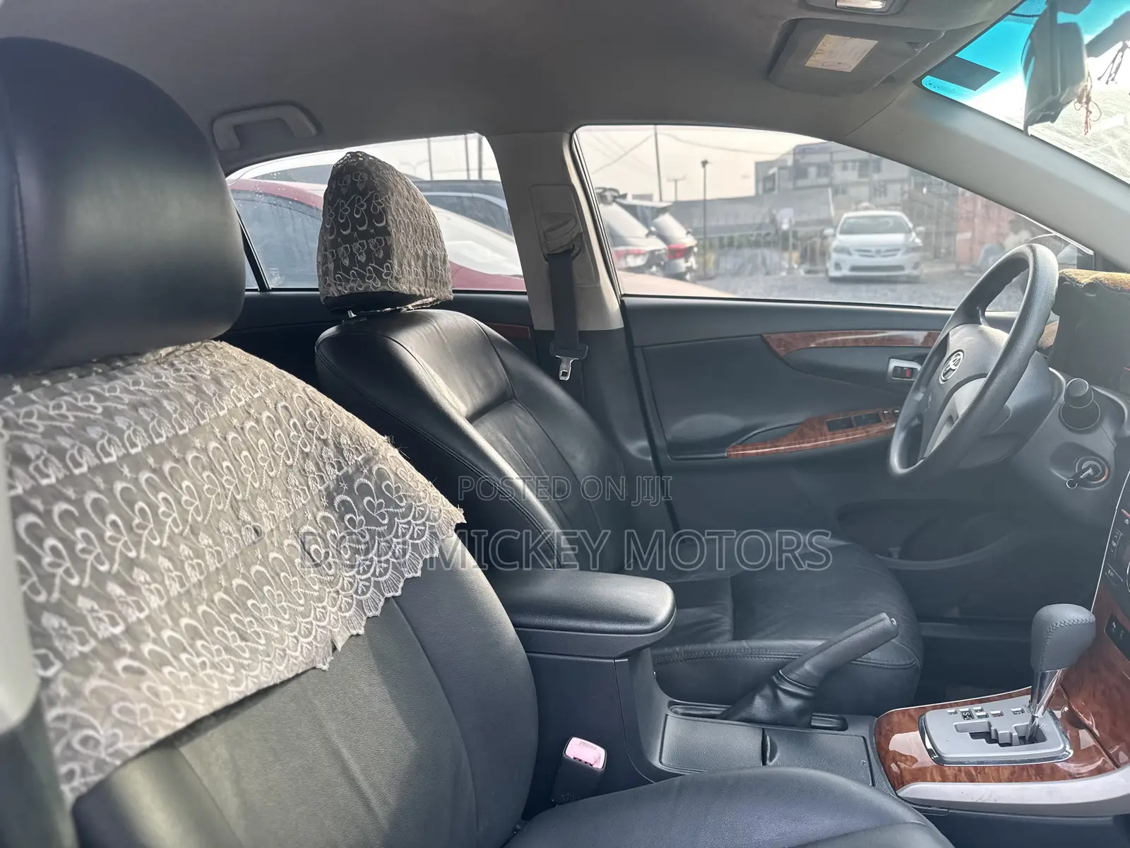 Toyota Corolla LE 4dr Sedan (1.8L 4cyl 4A) 2010 Gray