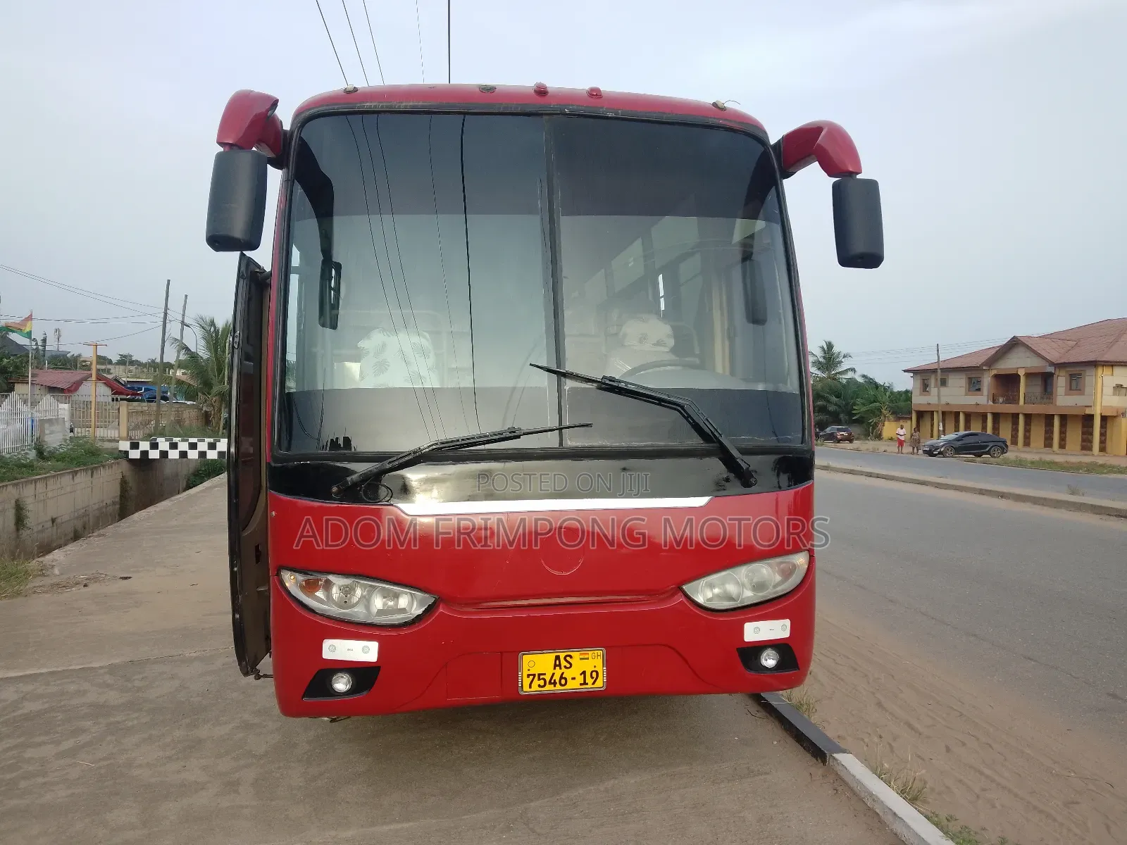 Bus 2010 Red