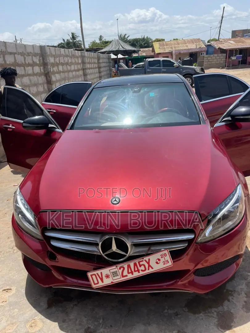 Mercedes-Benz C300 Sport 4Matic Sedan AWD (2.0L 4cyll 7A) 2016 Red