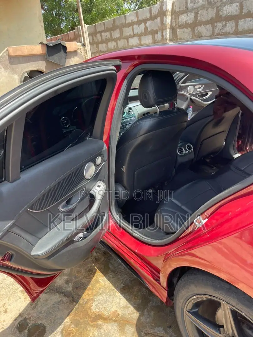 Mercedes-Benz C300 Sport 4Matic Sedan AWD (2.0L 4cyll 7A) 2016 Red